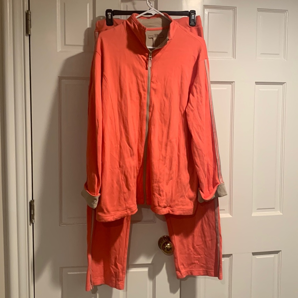 2 piece Casual Sports Set in Coral